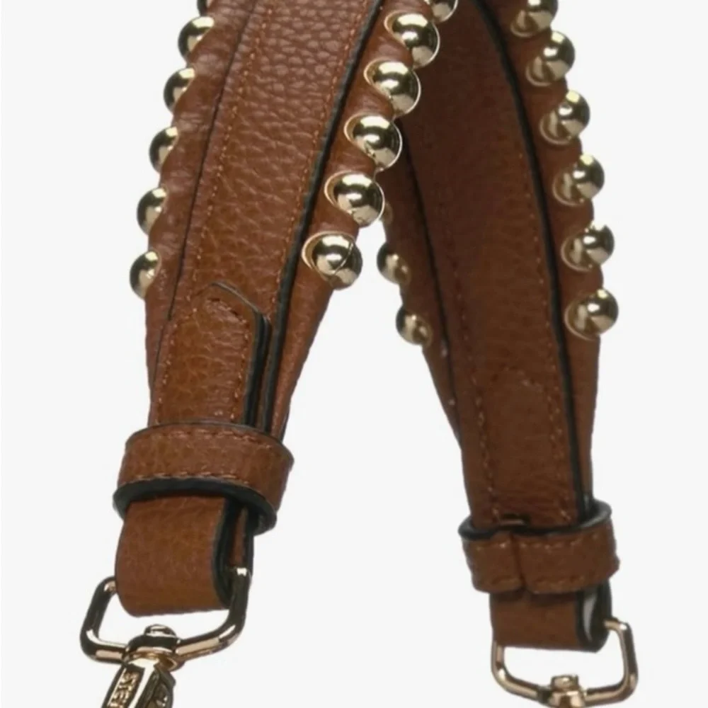 STEVE MADDEN BUCKET BAG NWOT, Chestnut Brown, Gold Bead Accents on Handles
